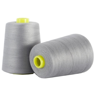 Endüstriyel dikiş makinesi için 60/3 Renkli 100 Spun Polyester Dikiş İpi