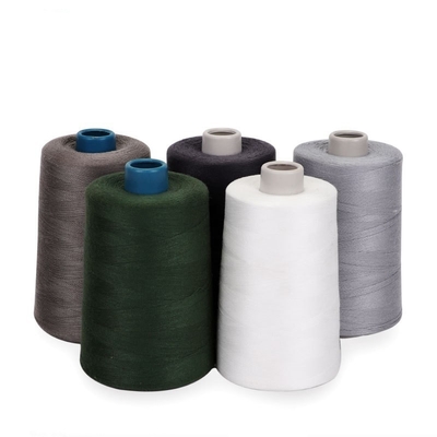 Fabrika Toptan 5000 Yards Siyah Poliester Dikiş İpi Dikiş için İpler
