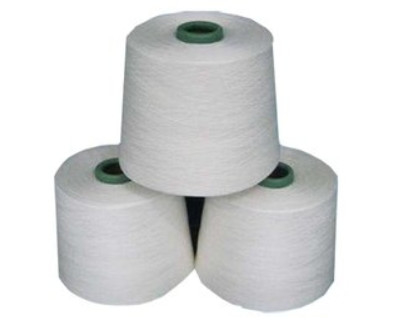 30/1 Yüksek Mukavemetli Bükülmüş Polyester Örme İplik Ham Beyaz% 100 Virgin Polyester