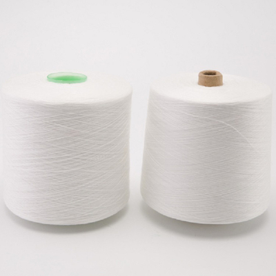 Dikiş İpliği İçin Ham Beyaz% 100 Polyester Bükülmüş Polyester İplik 20S 30S 40S 50S 60S