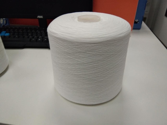 Dikiş için Yüksek Mukavemetli 62/3Semi Mat Polyester İplik Z Büküm Düşük Büzülme